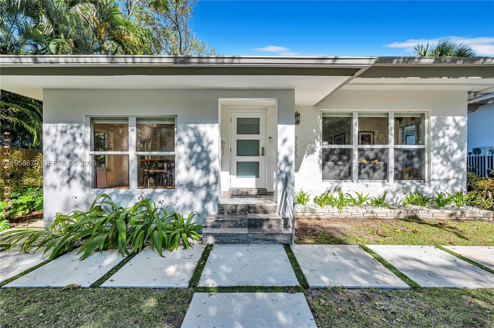 3535 W Glencoe St, Miami FL 33133