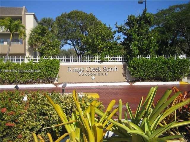 7765 SW 86th St # 303, Miami FL 33143