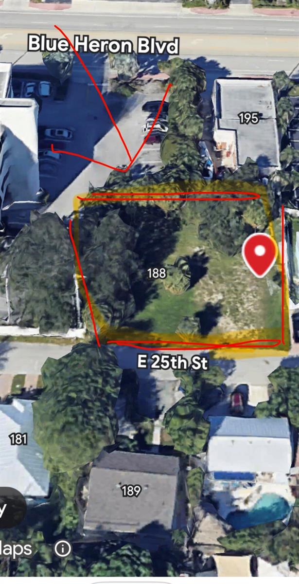 This aerial map shows a vacant, rectangular lot situated between Blue Heron Boulevard and 25th Street — 188 E 25th Street, Riviera Beach FL 33404, RIVIERA BEACH, FL