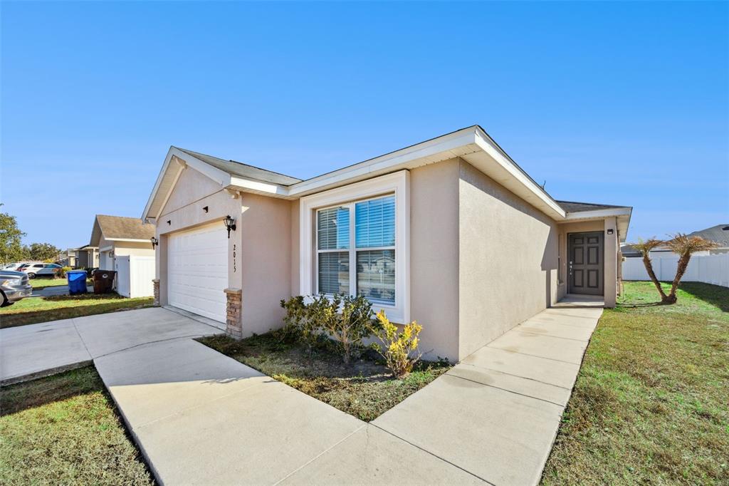 2015 ORANGE AVENUE, ST CLOUD, FL — photo 3 of 30