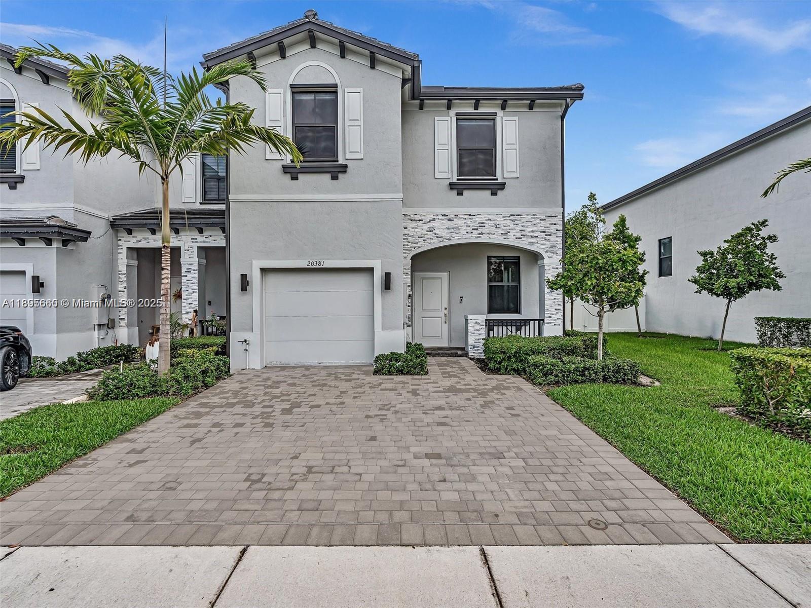 20381 NW 4th Ct, Miami Gardens FL 33169