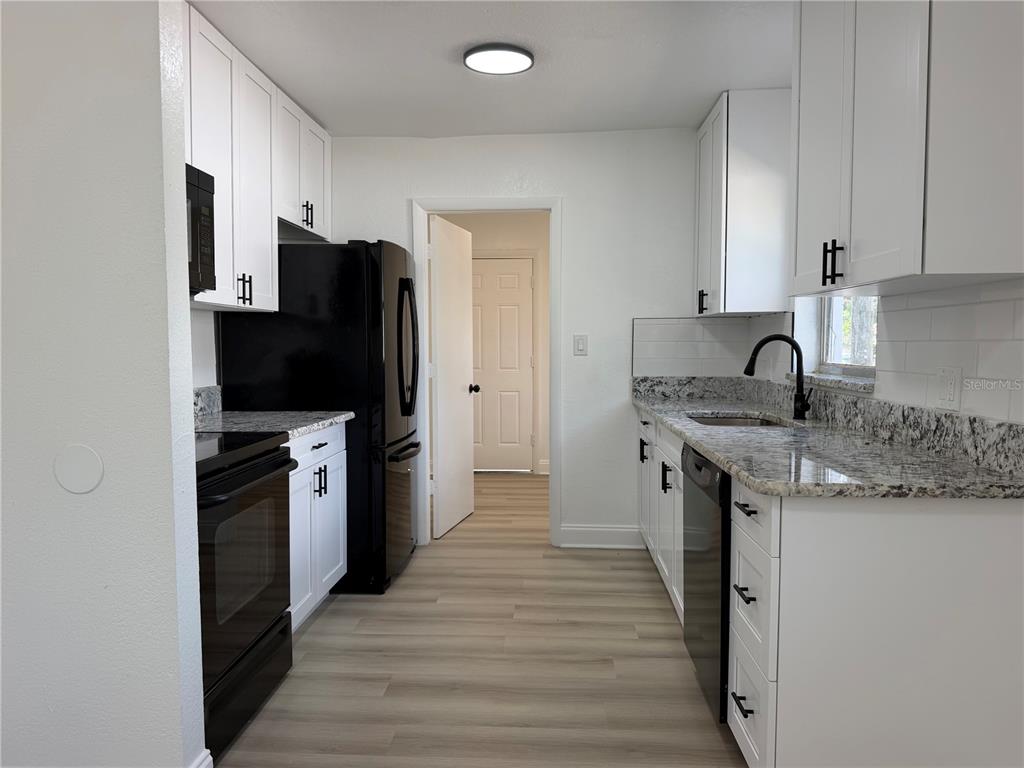 1705 E BIRD STREET, TAMPA, FL — photo 4 of 17