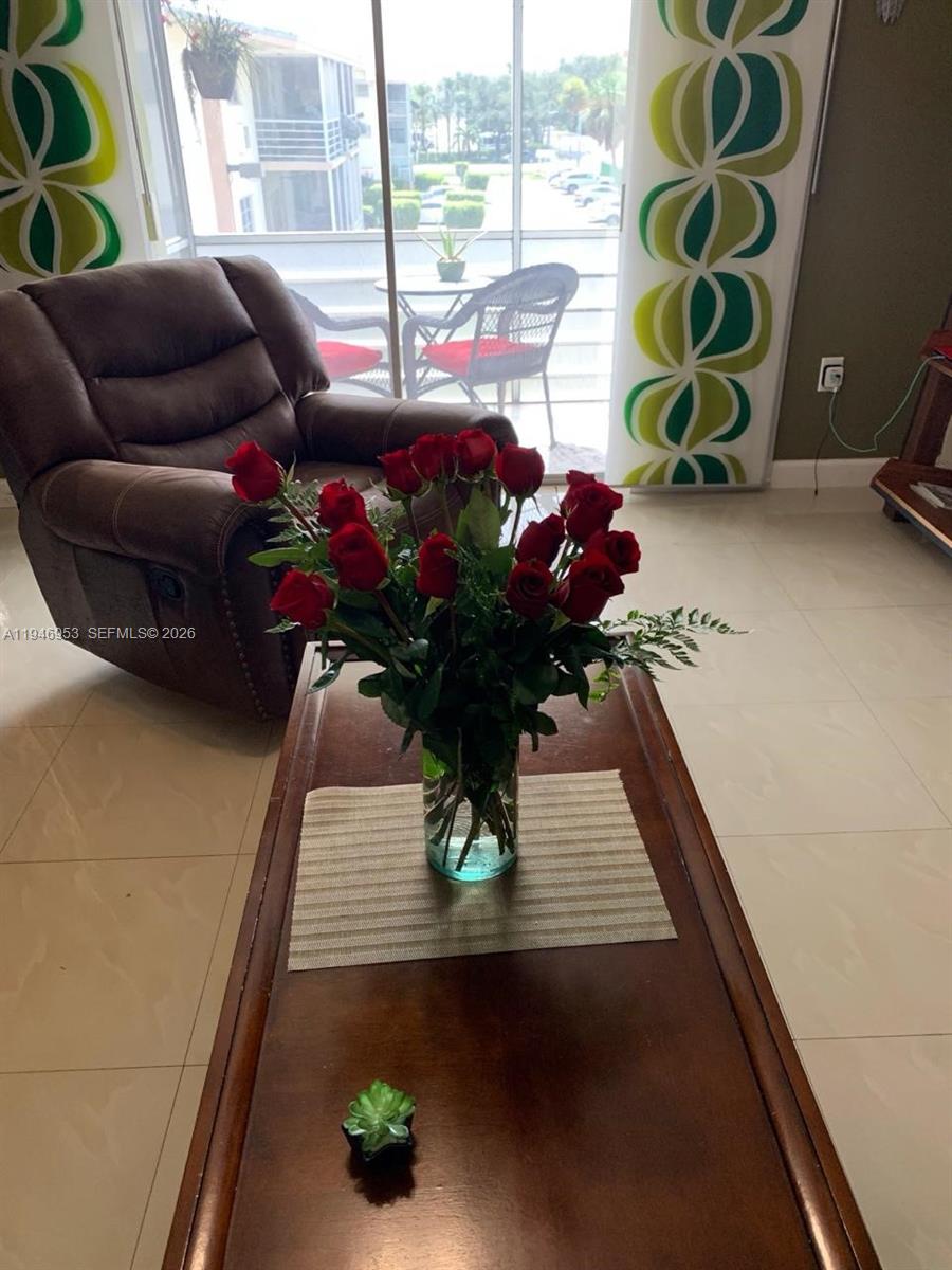 16801 NE 13th Ave # 301, Miami FL 33162
