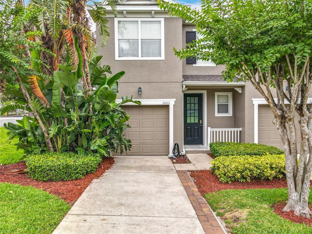 2005 COMPASS FLOWER WAY
