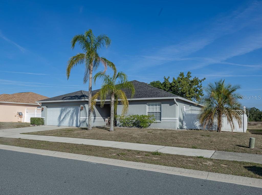1015 HIGHLAND CREST CIRCLE