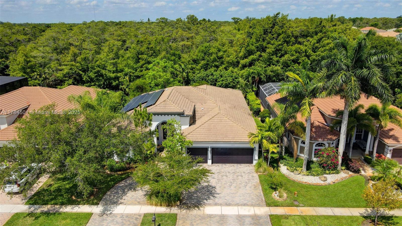 10234 Oak Meadow Ln, Lake Worth FL 33449