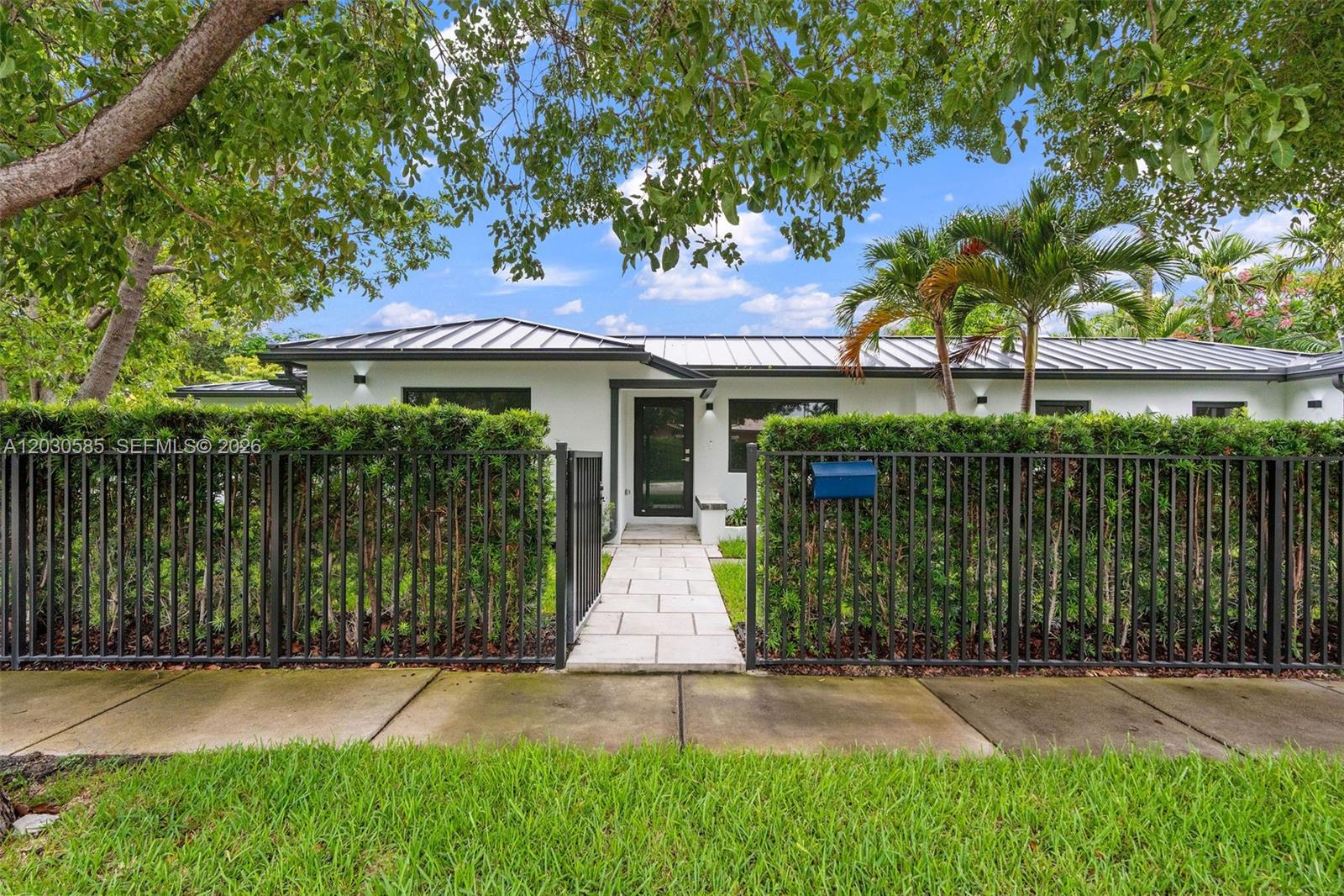 2286 SW 21st Ave, Miami FL 33145