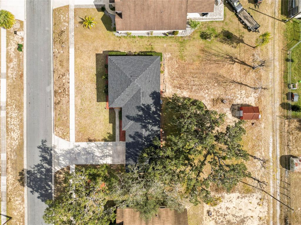 111 E ORANGE STREET, DAVENPORT, FL — photo 3 of 30