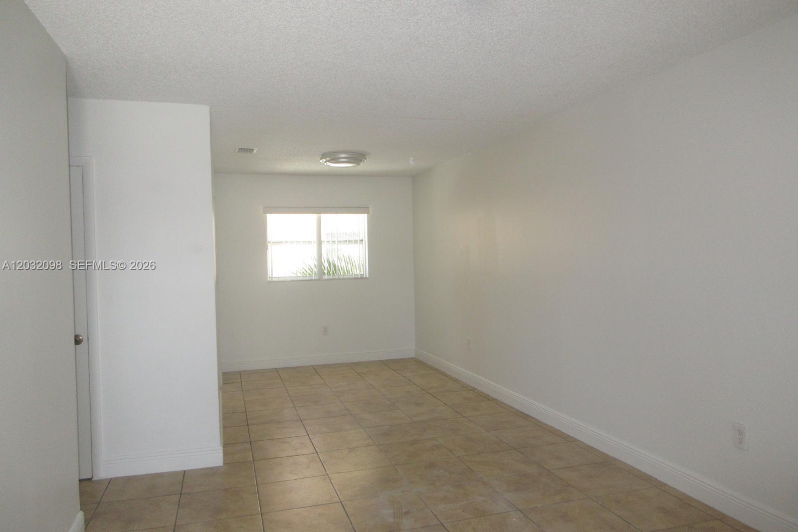 5461 W 24th Ave # 67, Hialeah FL 33016