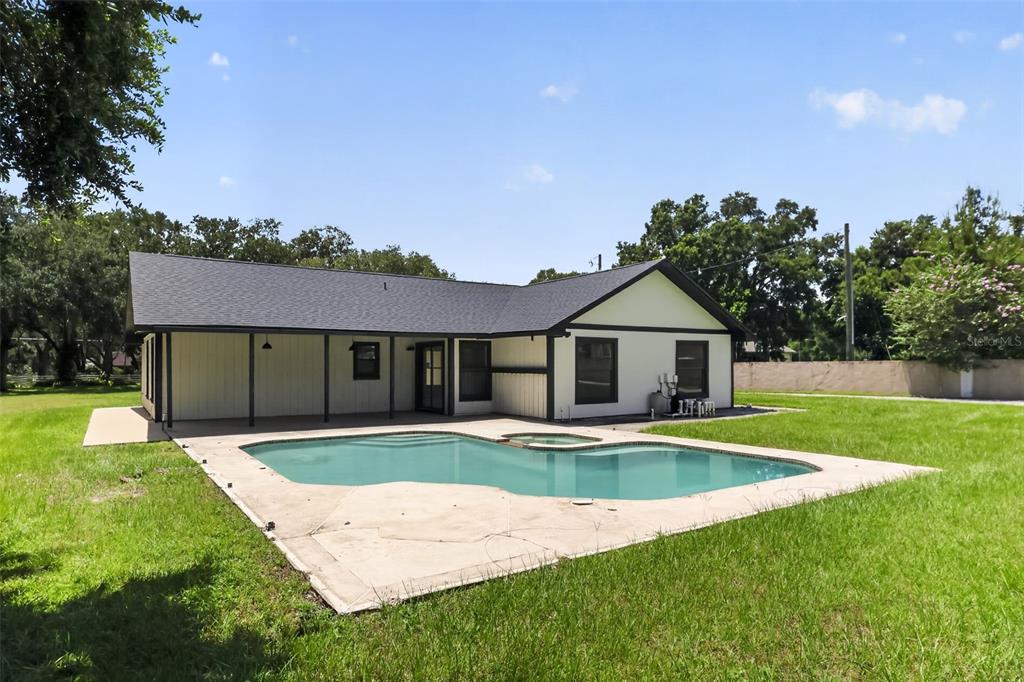 1651 GRANADA BOULEVARD, KISSIMMEE, FL — photo 3 of 30
