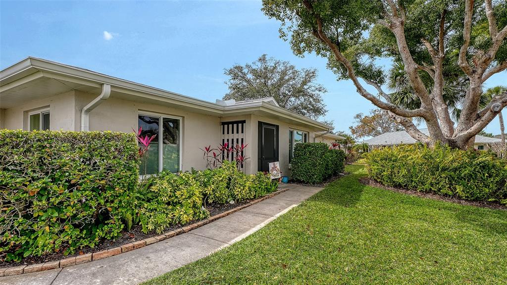 4312 DRESDEN LANE UNIT 1