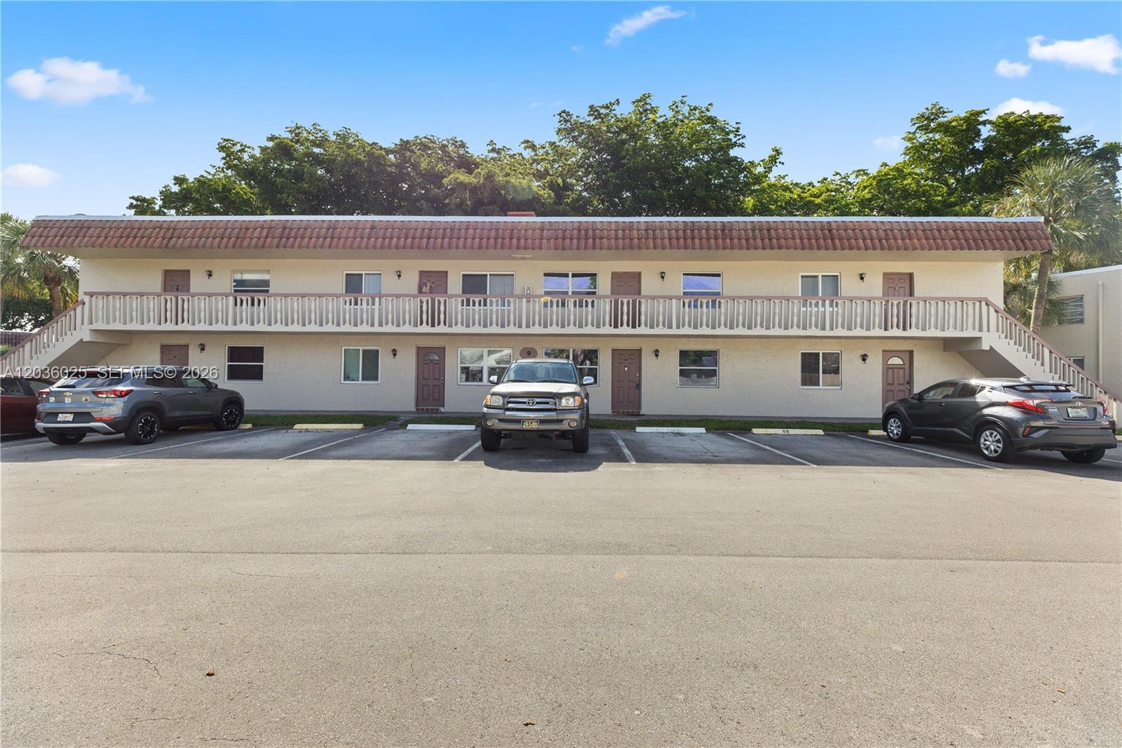 3777 NW 78th Ave # 9C, Davie FL 33024