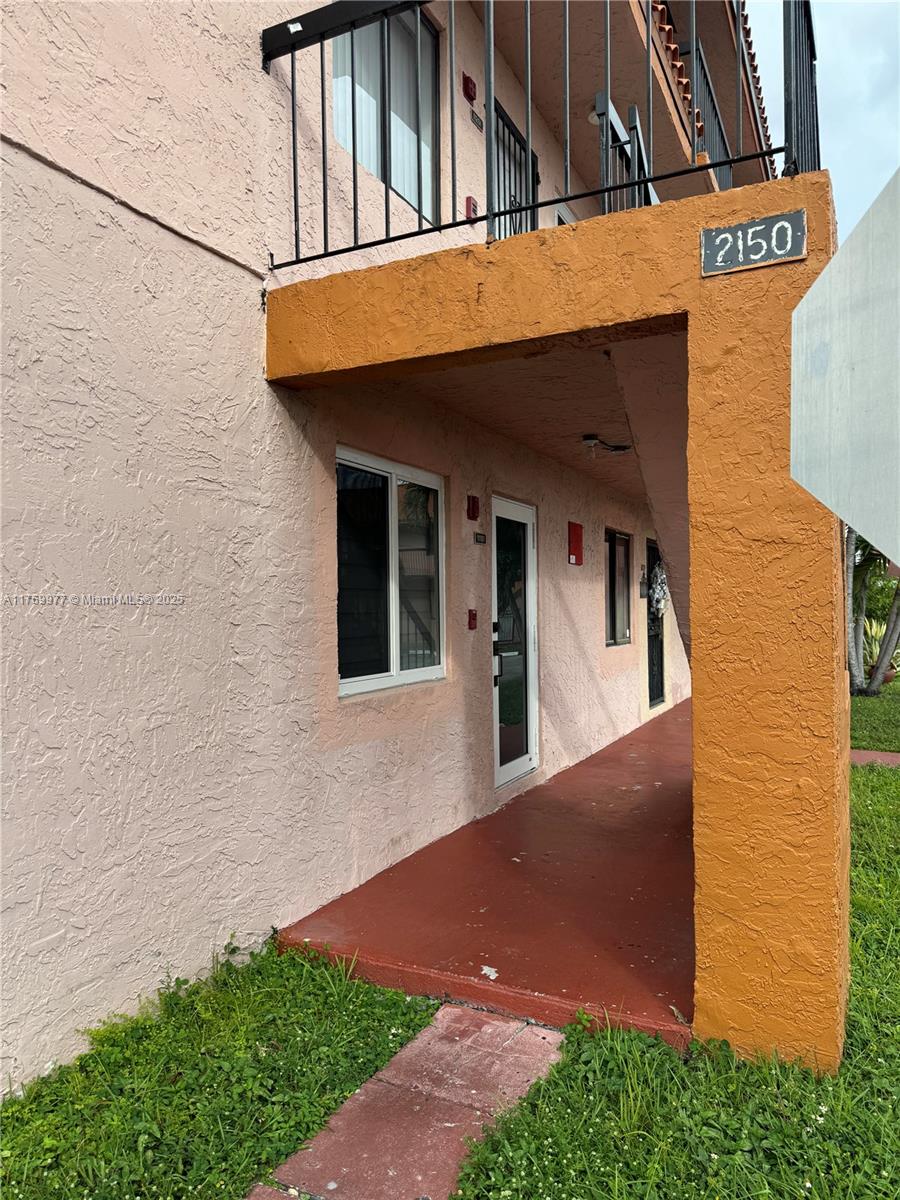 2150 W 60th St # 11101, Hialeah FL 33016
