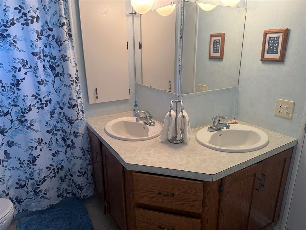731 CAMELLIA DRIVE, VENICE, FL — photo 5 of 20