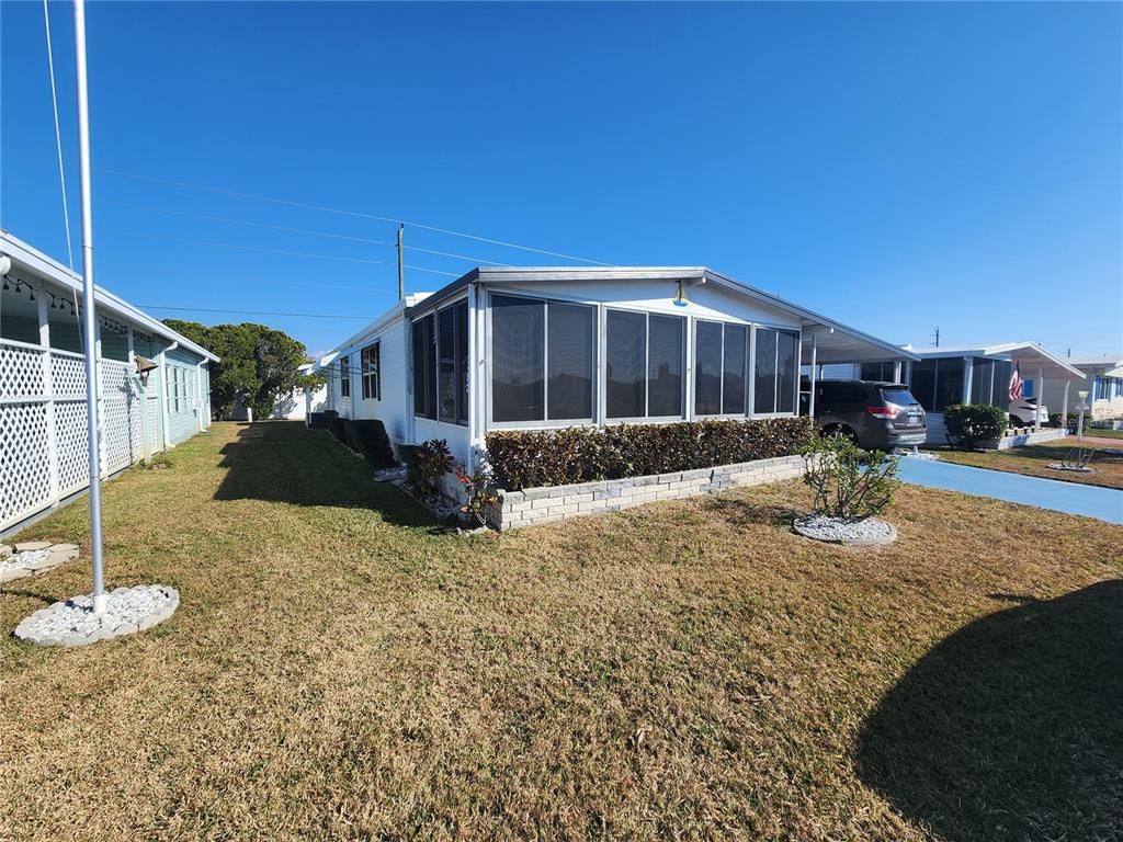 808 53RD AVENUE E UNIT 19, BRADENTON, FL — photo 3 of 28