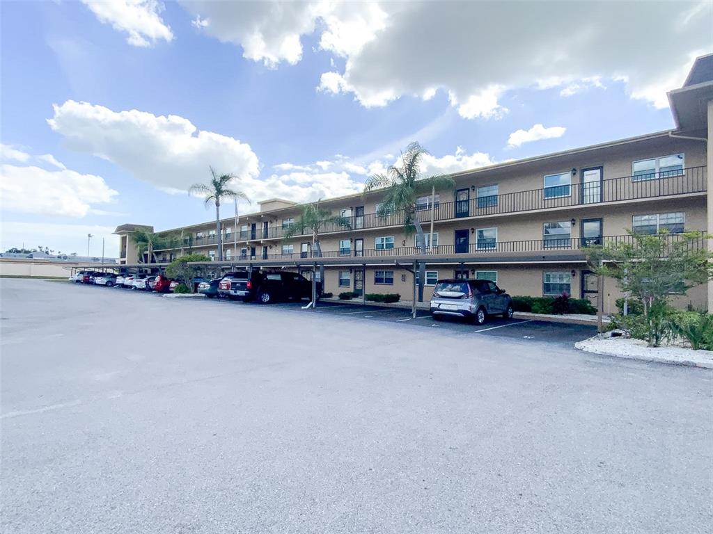 1370 HEATHER RIDGE BOULEVARD UNIT 204