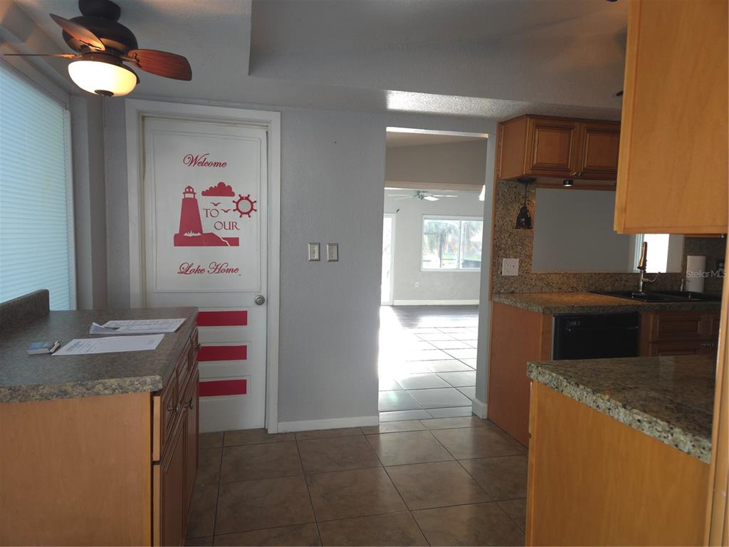 2075 N KEENE ROAD, CLEARWATER, FL — photo 2 of 26