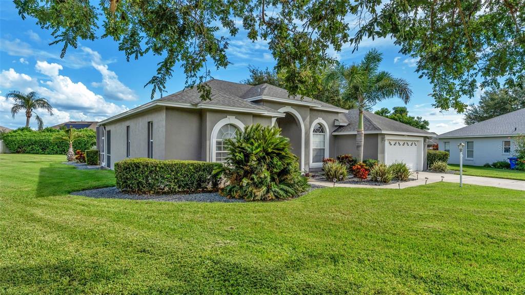 349 RUBY LAKE LOOP, WINTER HAVEN, FL — photo 2 of 30