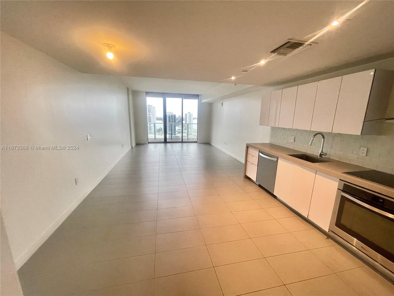 1600 NE 1st Ave # 2502, Miami FL 33132