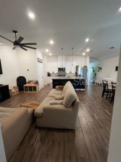 8083 GUILD WAY, JACKSONVILLE, FL — photo 4 of 20
