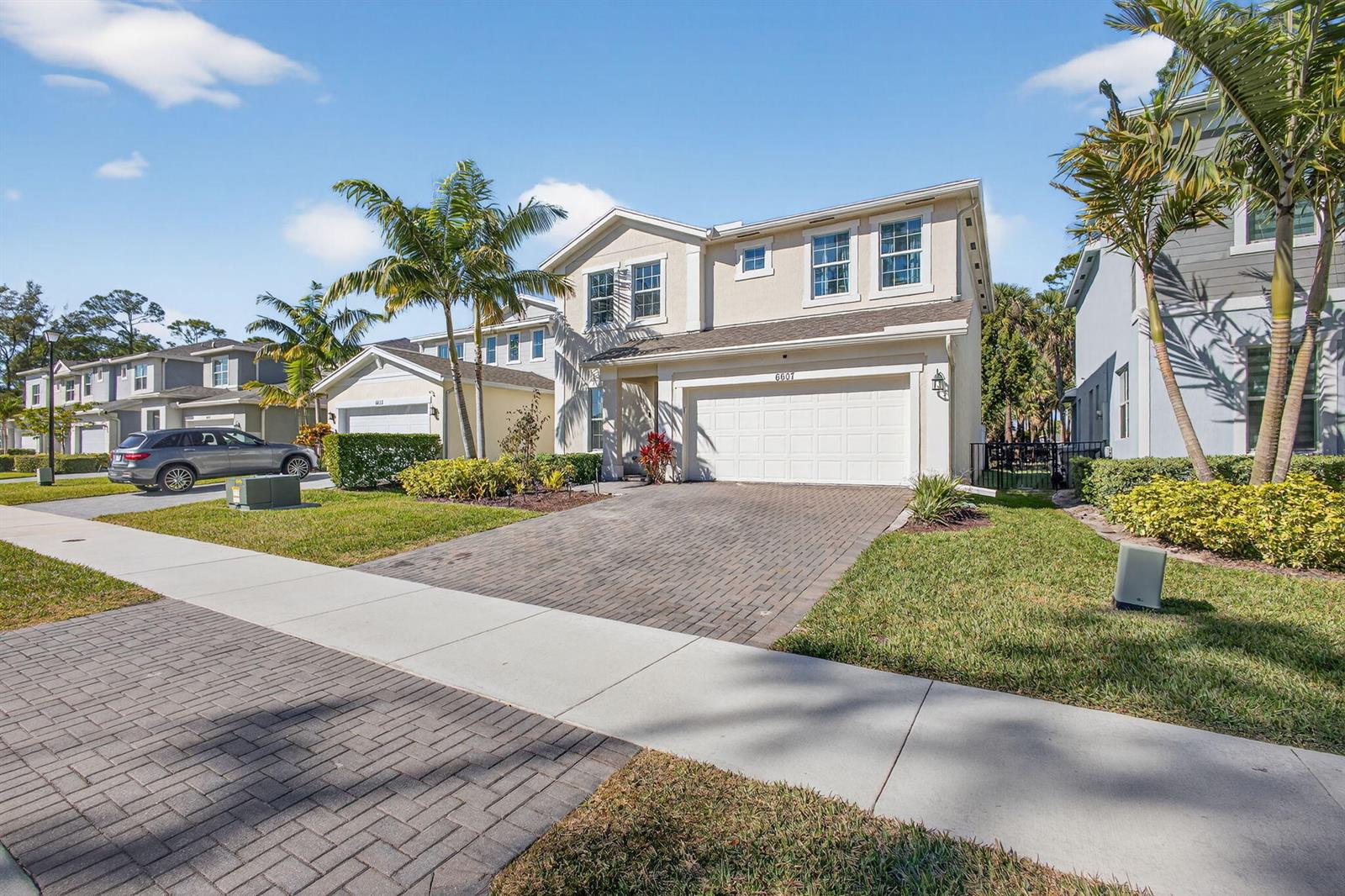 6607 Pointe Of Woods Drive, West Palm Beach FL 33415