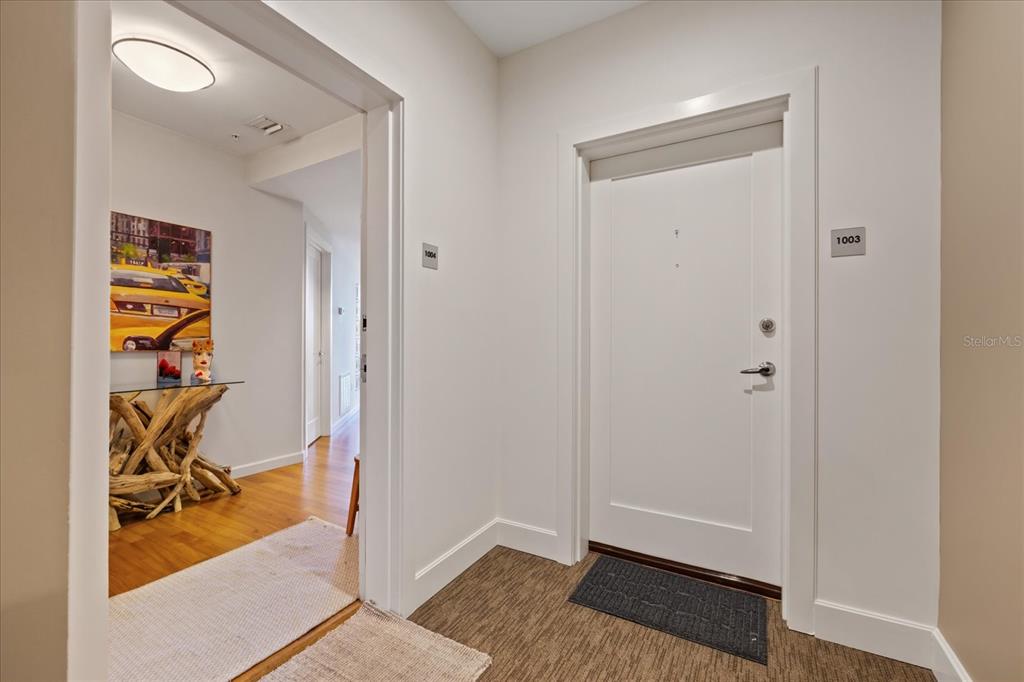 400 4TH AVENUE S UNIT 1004, ST PETERSBURG, FL — photo 2 of 30