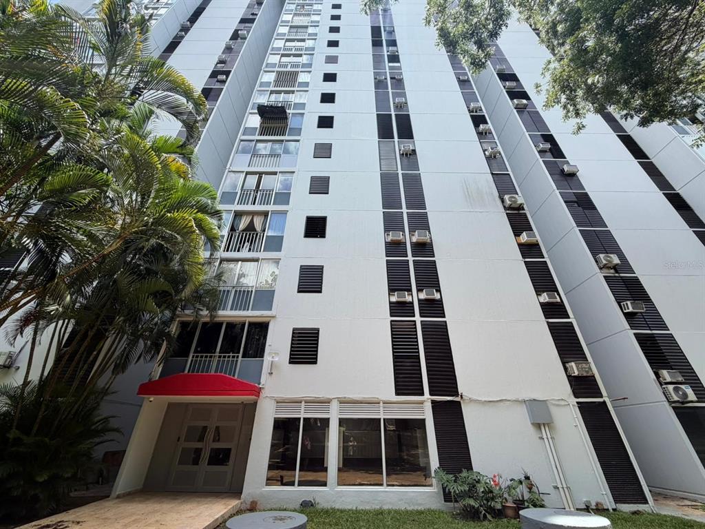 1 CLL ALMONTE UNIT 1707