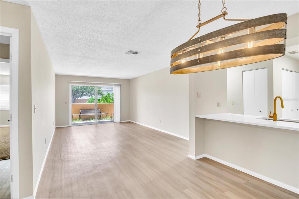 612 KENWICK CIRCLE UNIT 103, CASSELBERRY, FL — photo 2 of 28