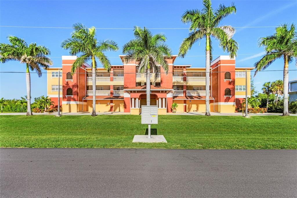 17495 BOCA VISTA ROAD UNIT 6