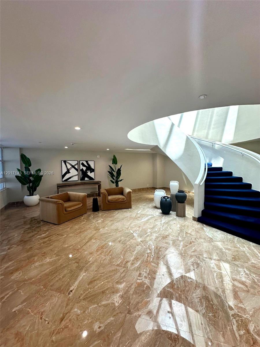 1370 S Ocean Blvd # 902, Pompano Beach FL 33062