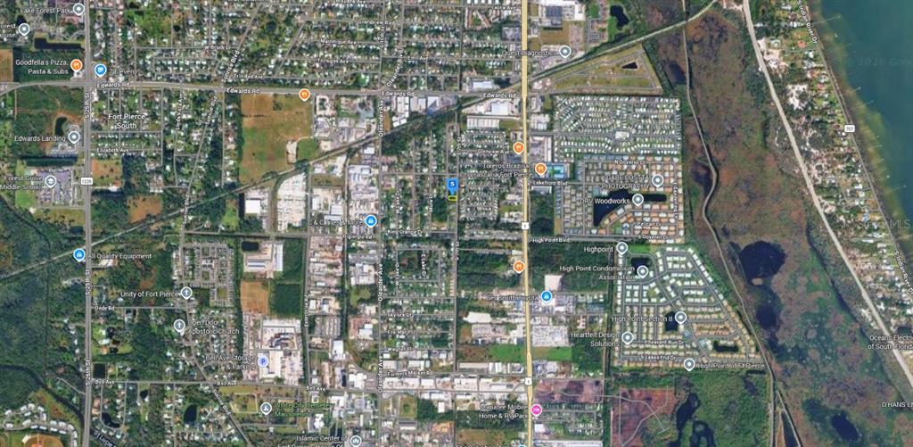 This is an aerial map view of a residential area in Fort Pierce, Florida — 3225 S 7TH STREET, FORT PIERCE, FL