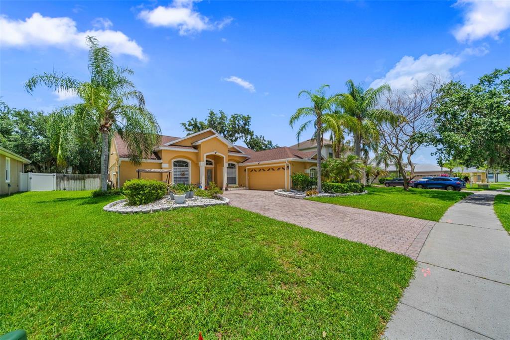 2651 RAMBLING OAKS WAY
