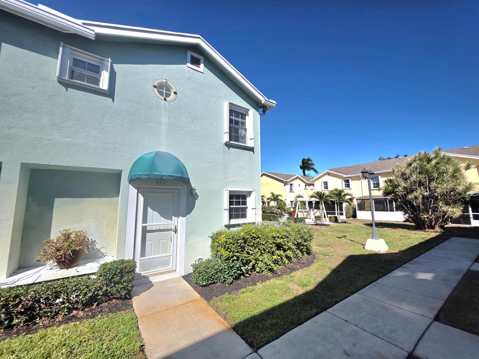 311 Waterside Drive # 9c, Hypoluxo FL 33462