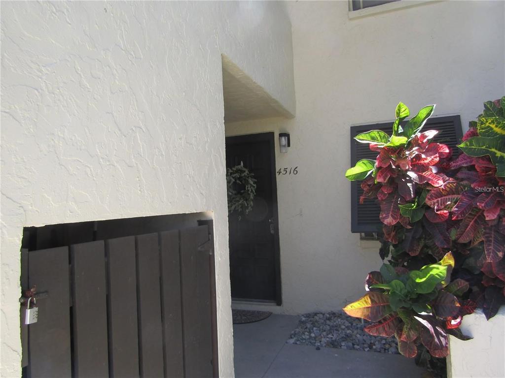 4516 LONGWATER UNIT 29, SARASOTA, FL — photo 2 of 21