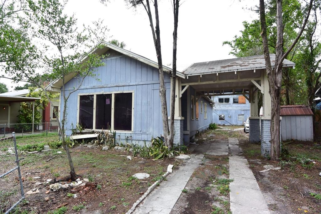 111 W POWHATAN AVENUE