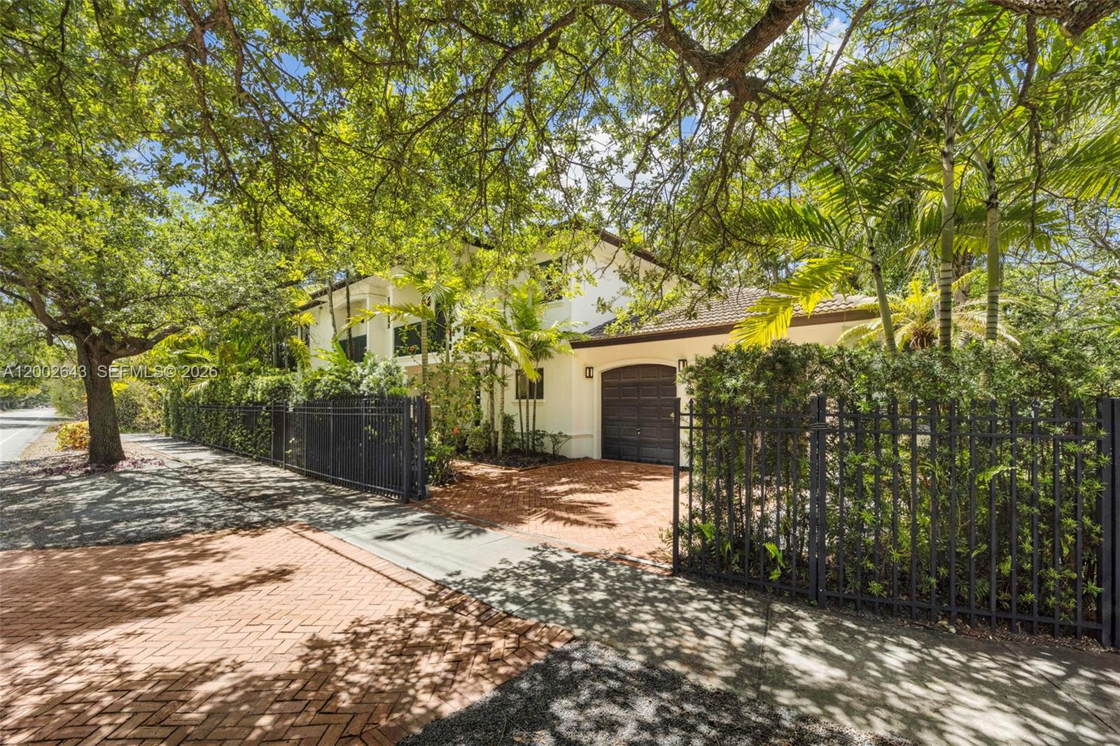 2301 Tigertail Ave, Coconut Grove FL 33133