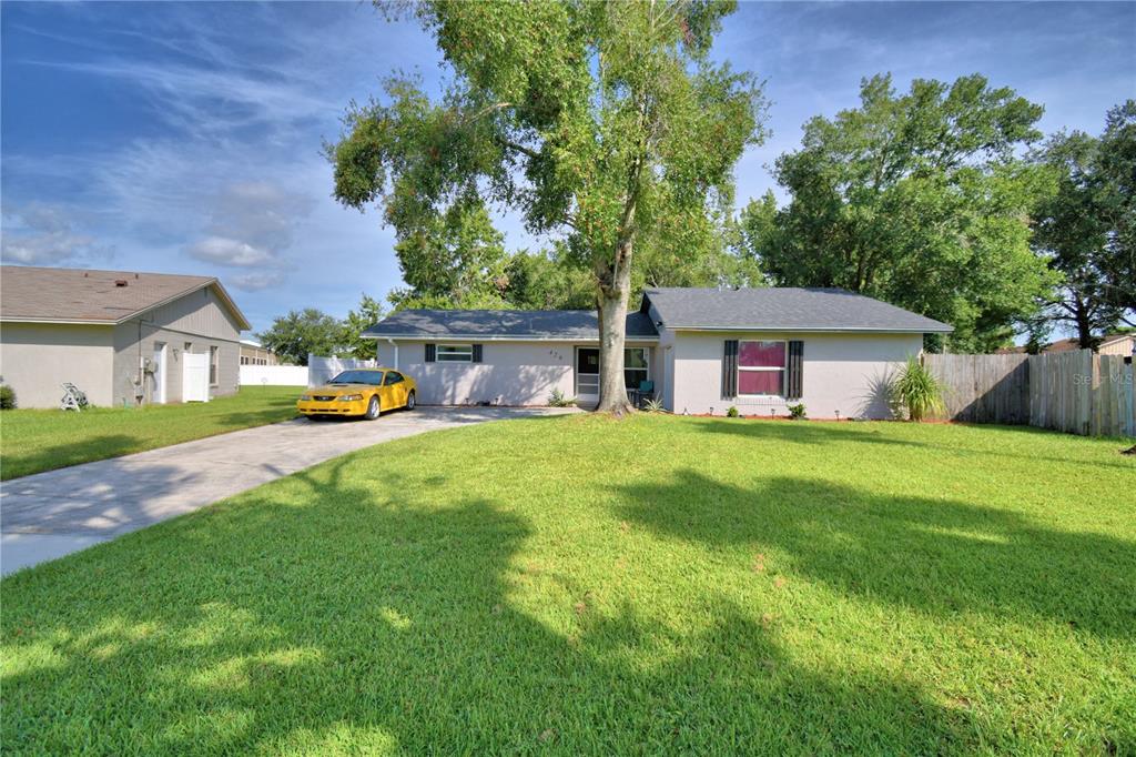429 SPIKE COURT