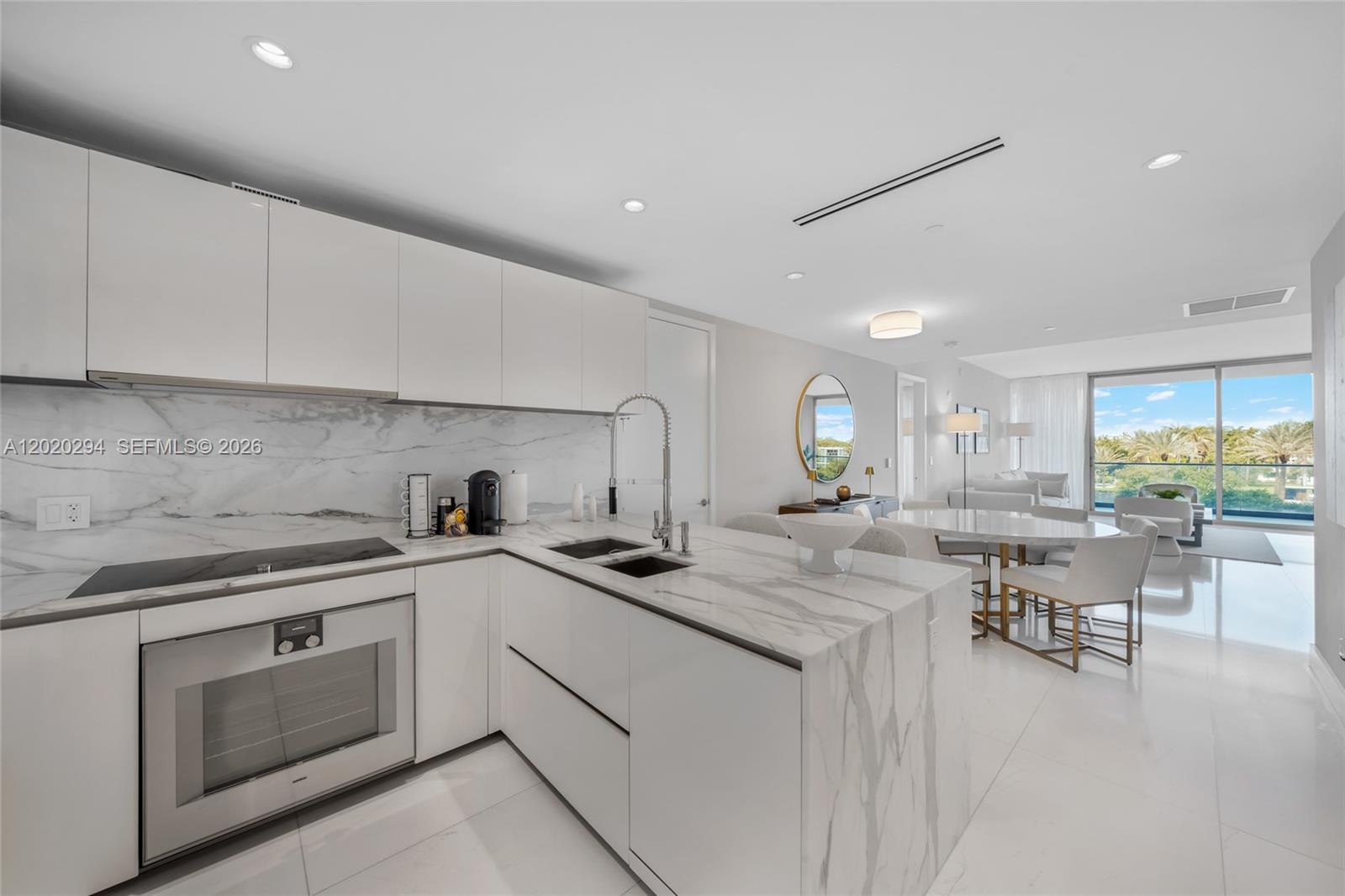 10201 Collins Ave # 305, Bal Harbour FL 33154