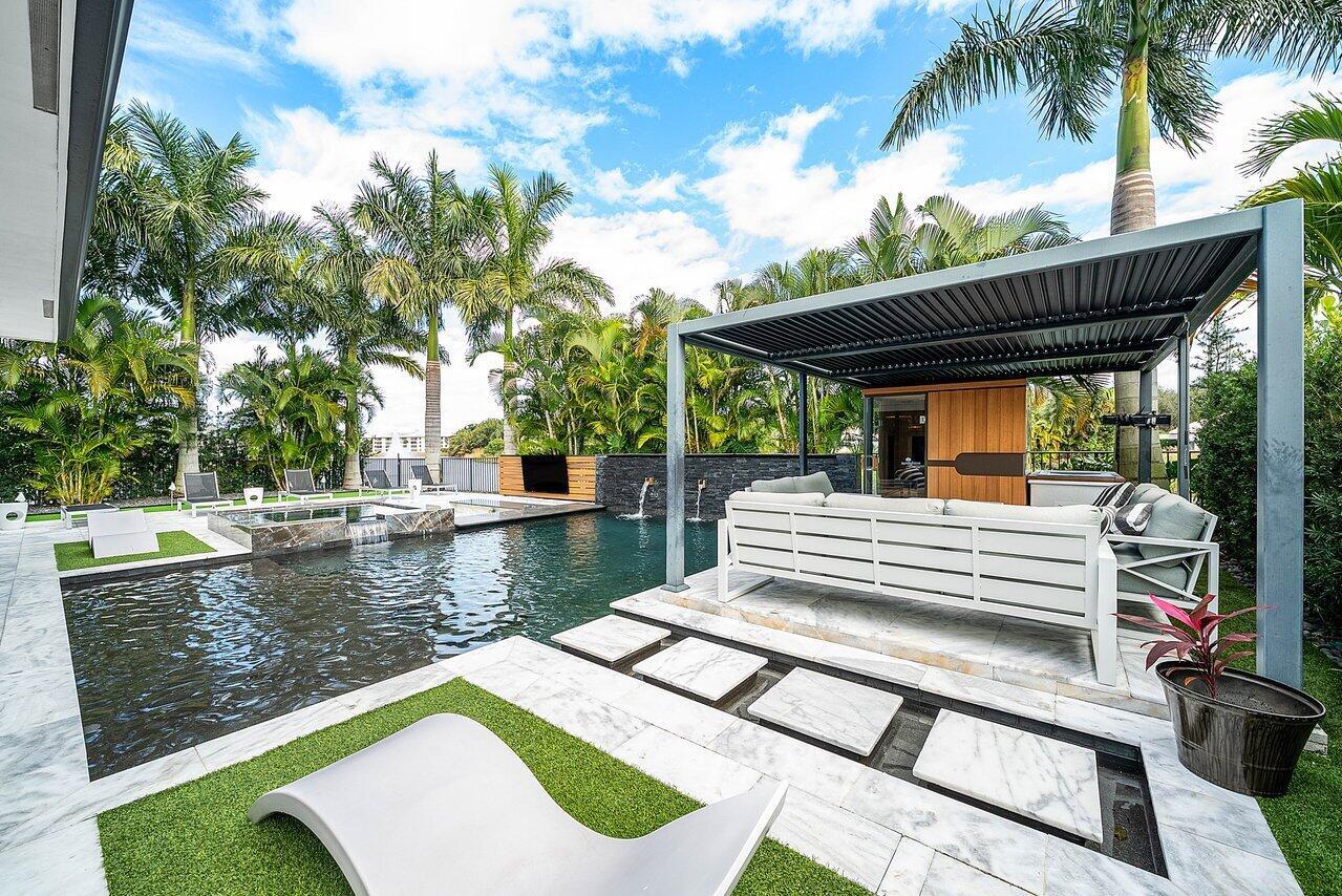 3019 Gin Berry Way, West Palm Beach FL 33401