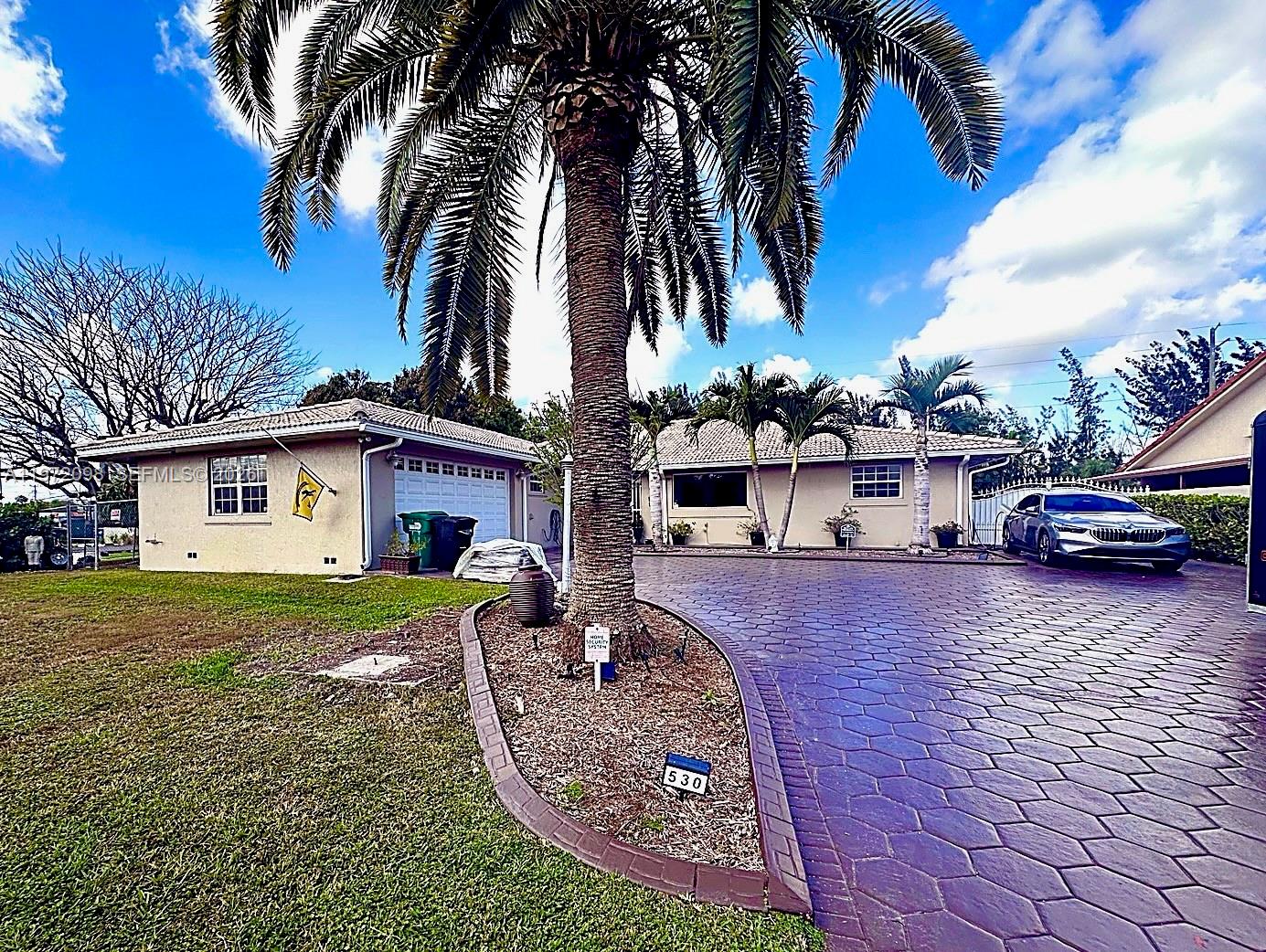 530 SW 136th Pl, Miami FL 33184