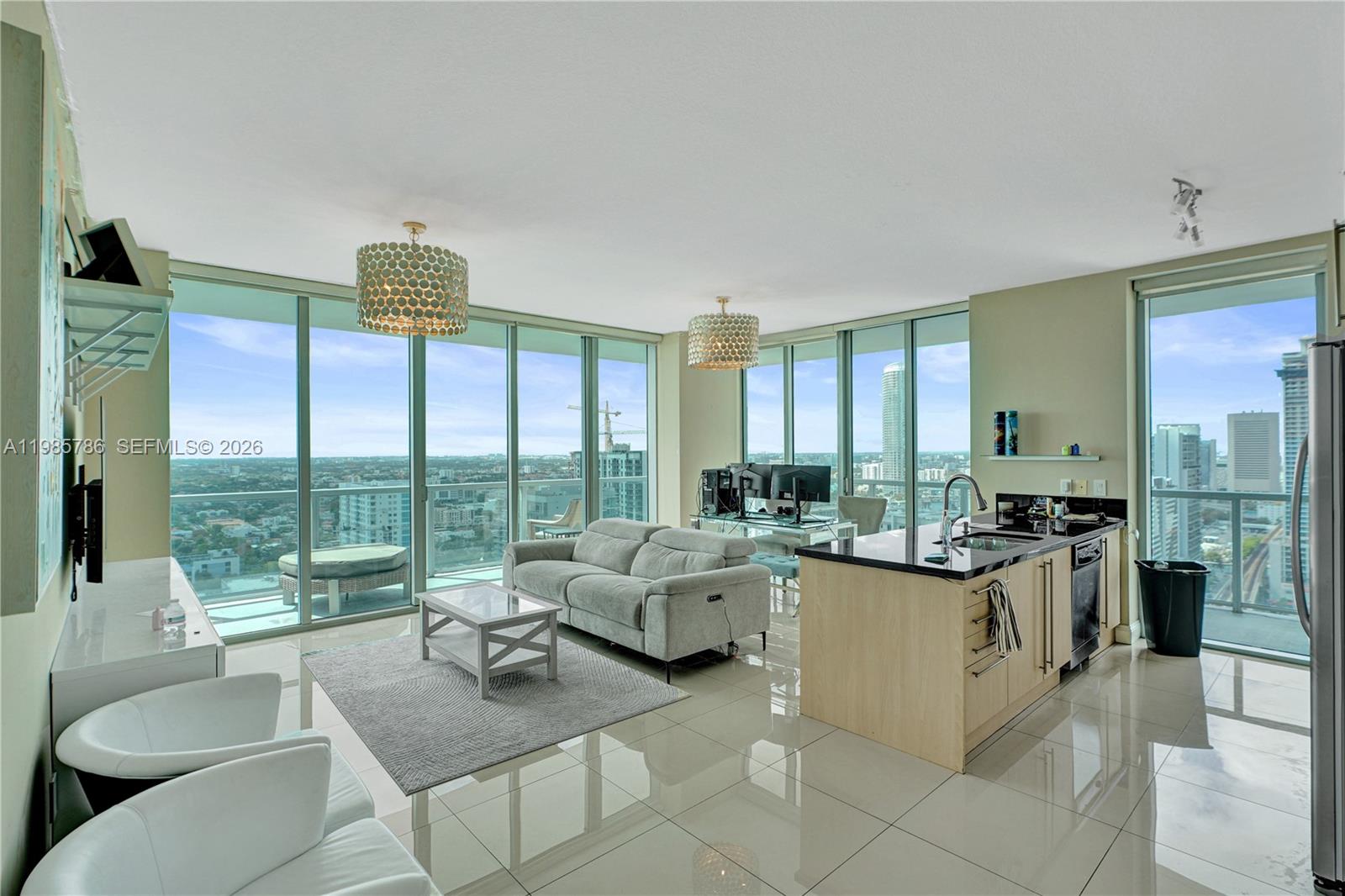 79 SW 12th St, Miami FL 33130