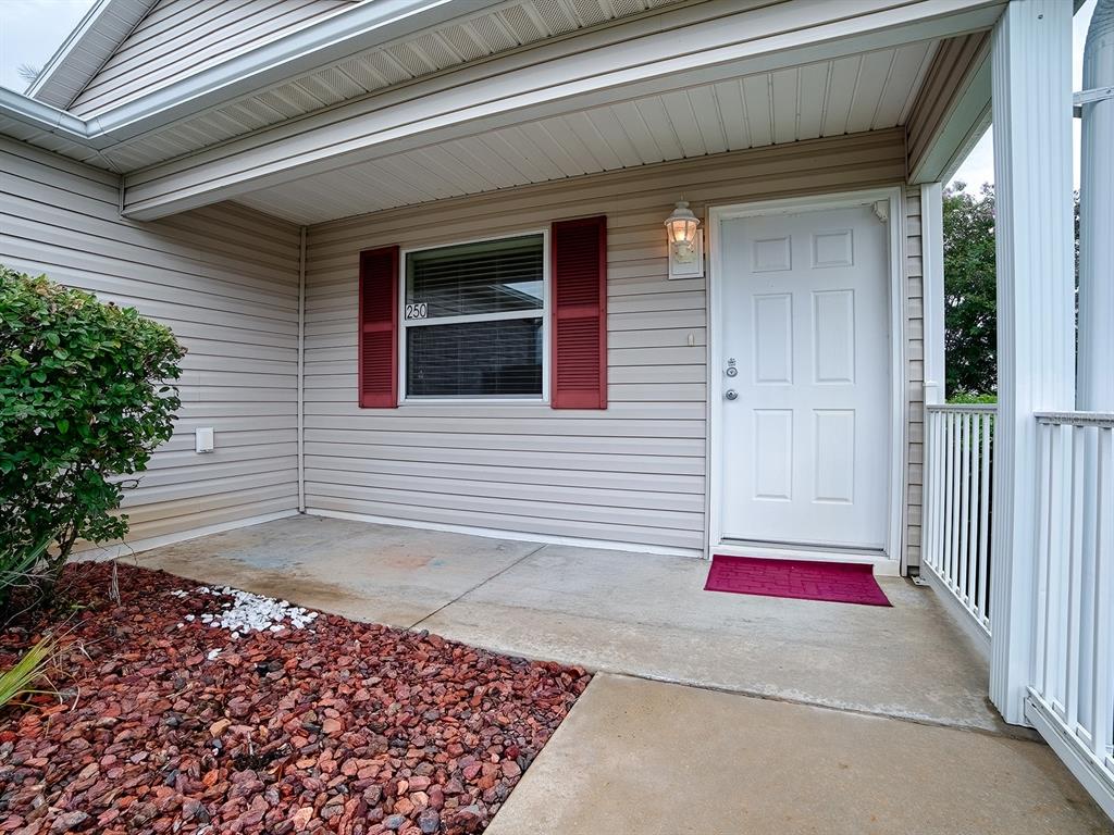 250 ARBELLA LOOP, THE VILLAGES, FL — photo 4 of 30
