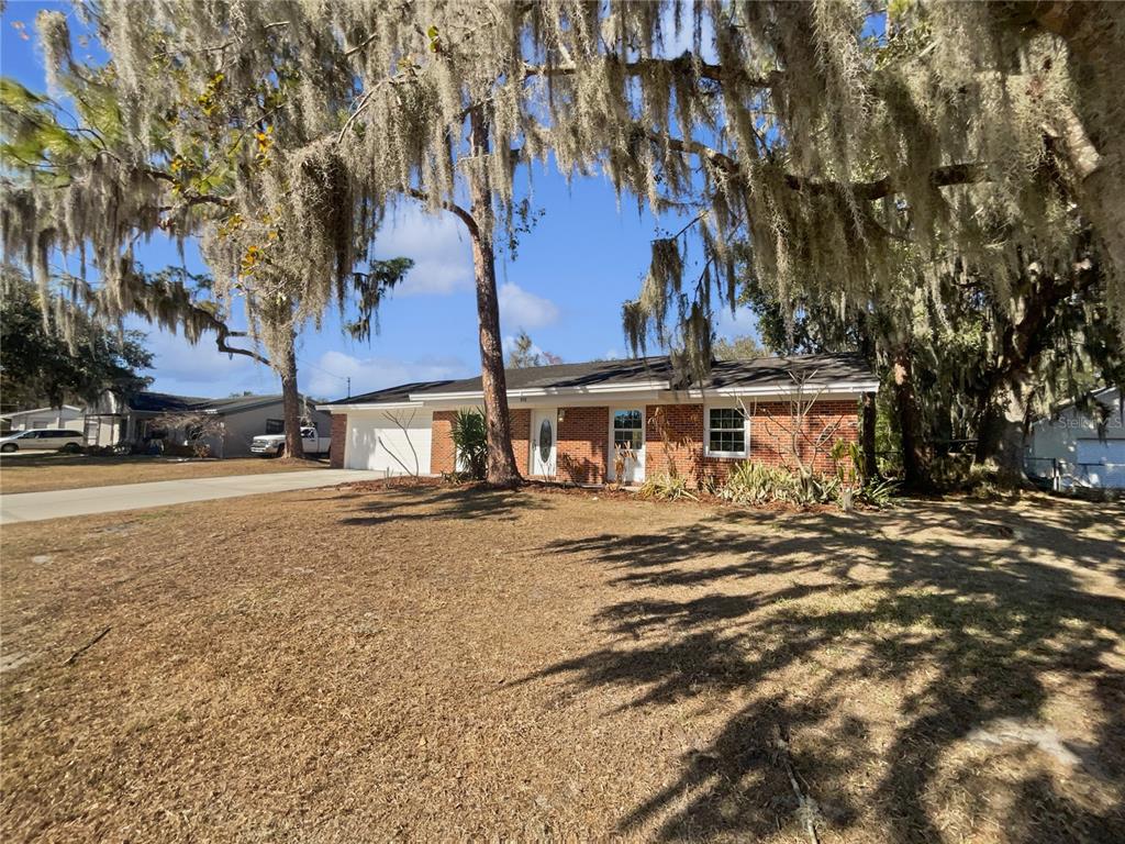 830 SHADY LANE