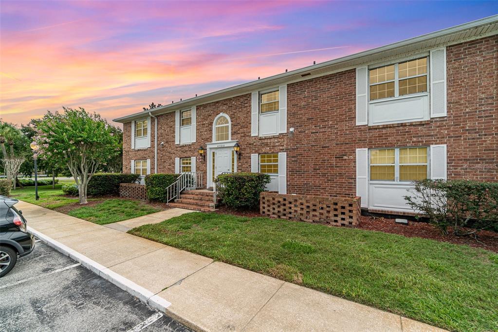 4300 LAKE UNDERHILL ROAD UNIT D