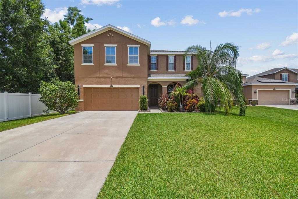10512 SCENIC HOLLOW DRIVE