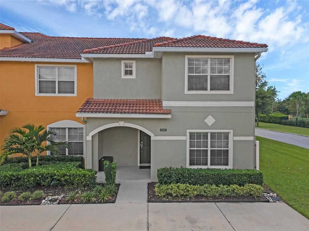 8980 MAJESTY PALM ROAD