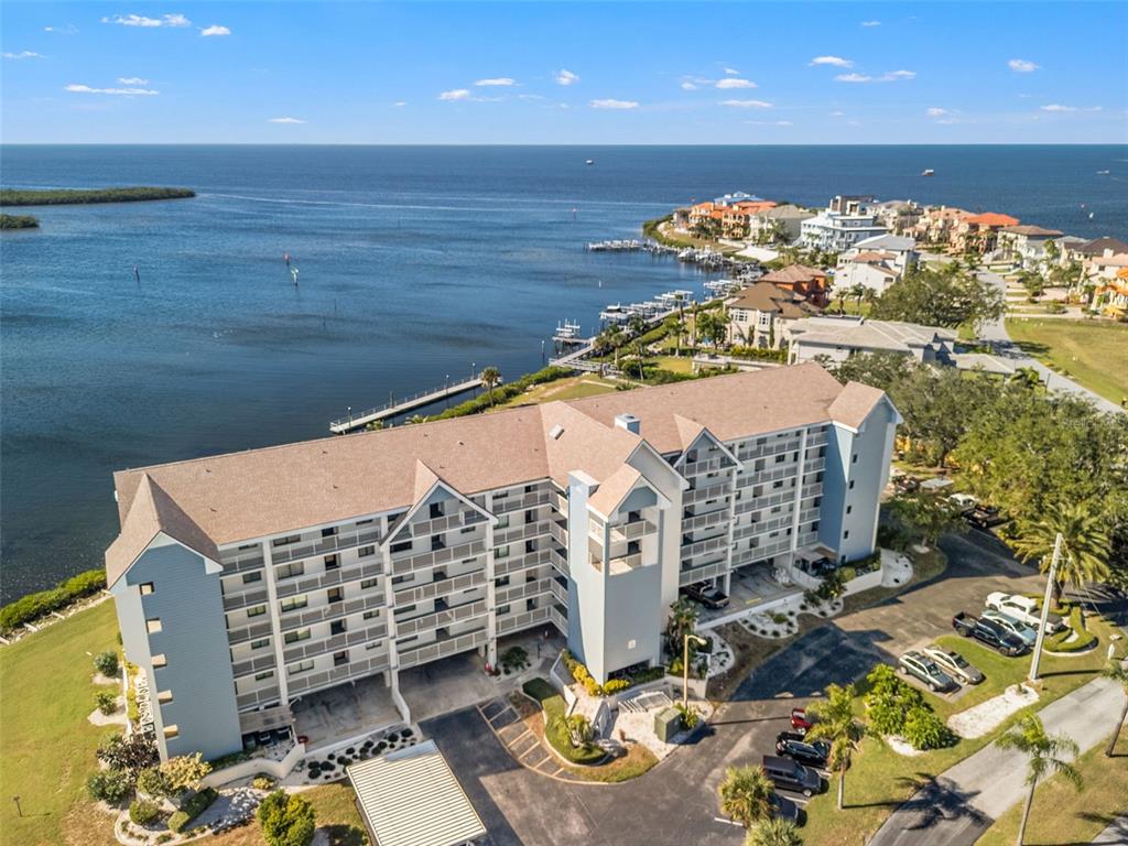 4550 BAY BOULEVARD UNIT 1233