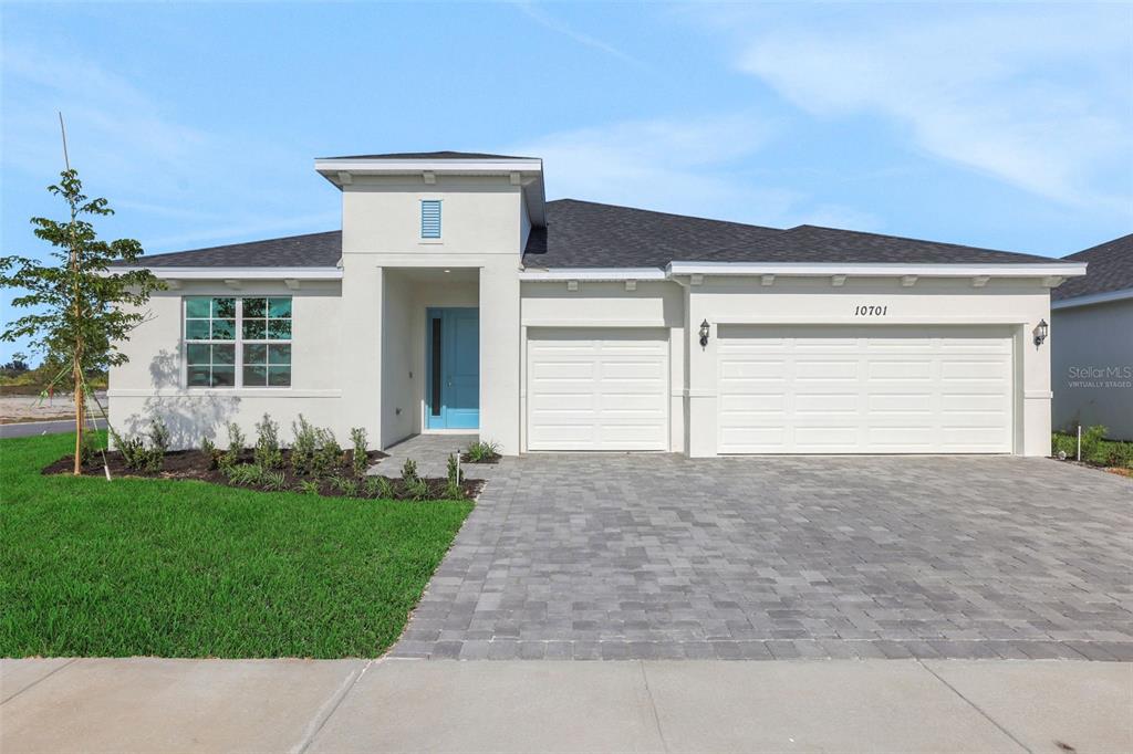 10716 NW SUNCREST LOOP