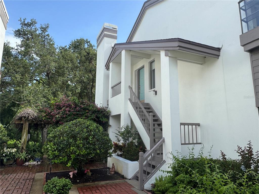 1712 LAKE CYPRESS DRIVE UNIT 1604