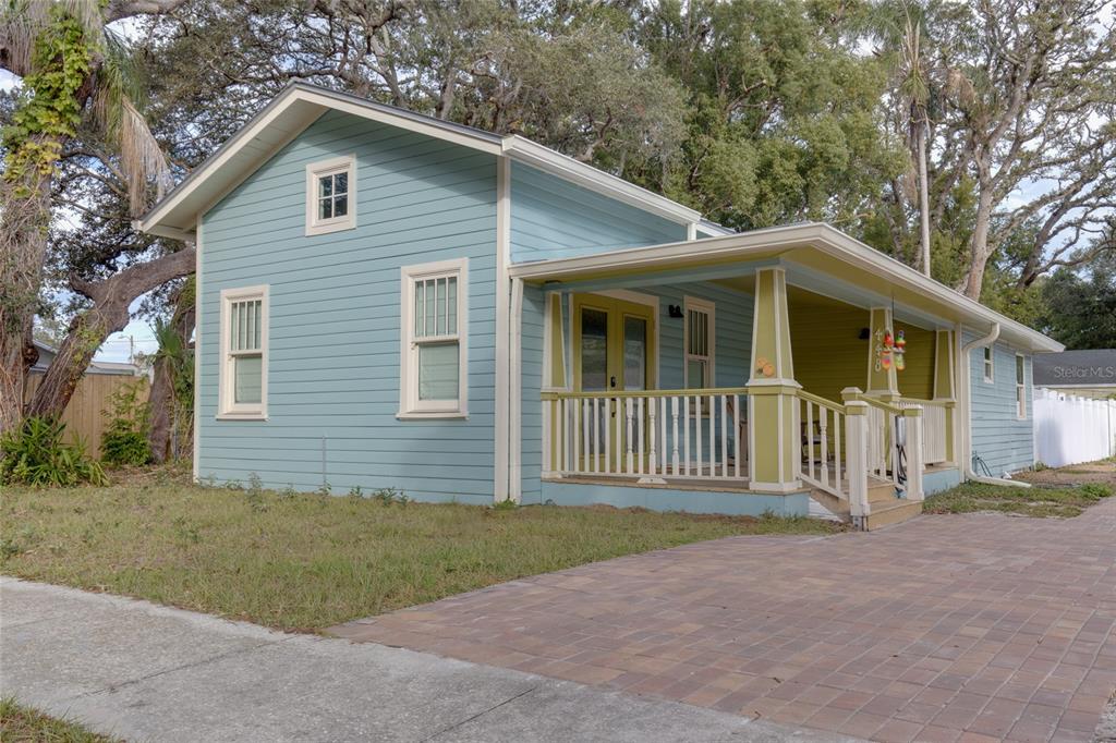 448 LOCKLIE STREET, DUNEDIN, FL — photo 5 of 30